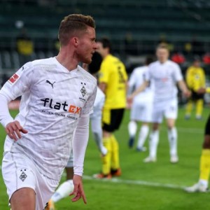 开云注册-【德甲】哈兰德埃尔韦迪各2球 门兴4比2送多特2连败