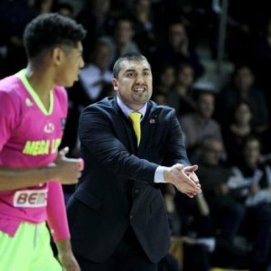 约基奇恩师空降金州 为培养怀斯曼勇士操碎了心